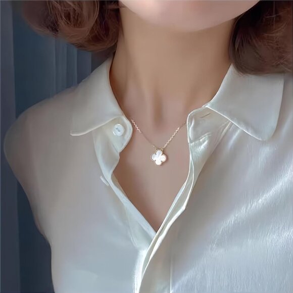 Dainty 18K Gold Plated Lucky Clover Pendant Necklaces Set for Women, Water-Resis - Picture 6 of 8